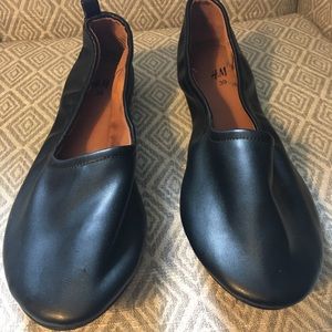 H&M Black Flats